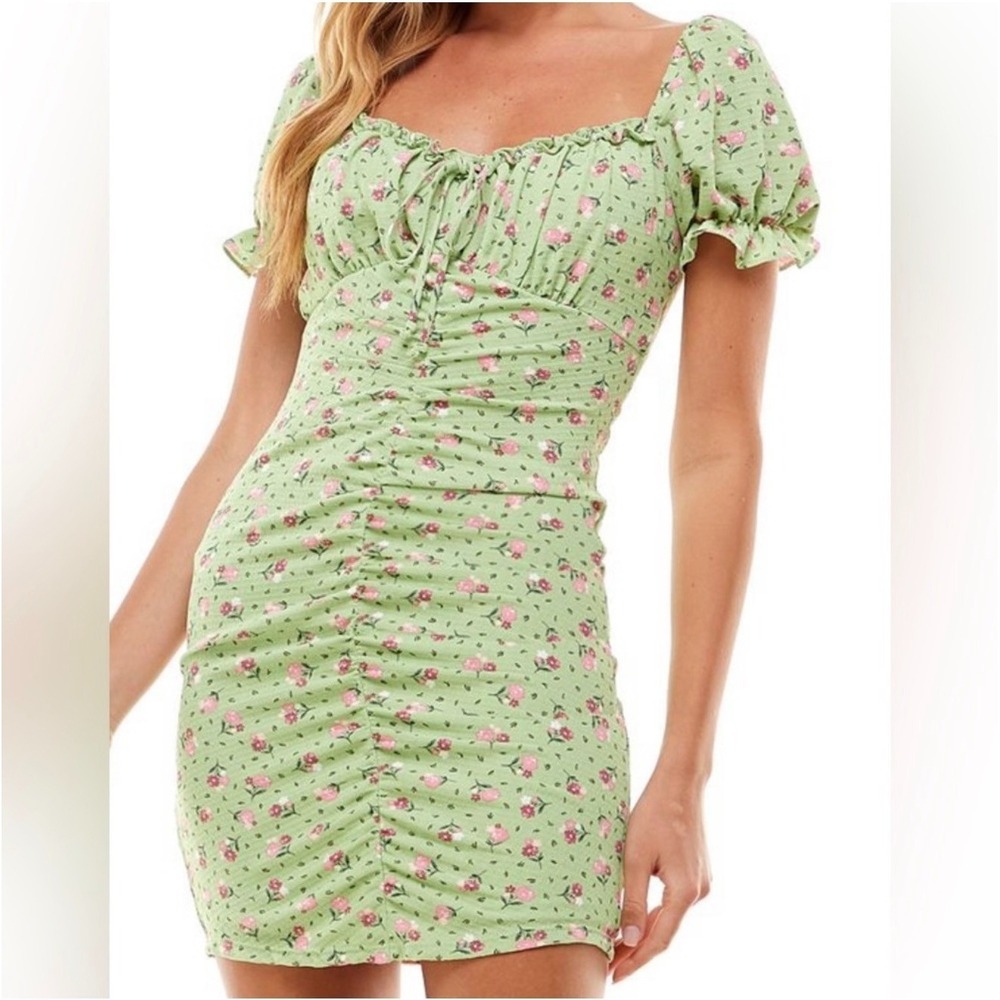City Studio Floral Ruched Milkmaid Sweetheart Neck Green Pink Mini Dress Jrs 9